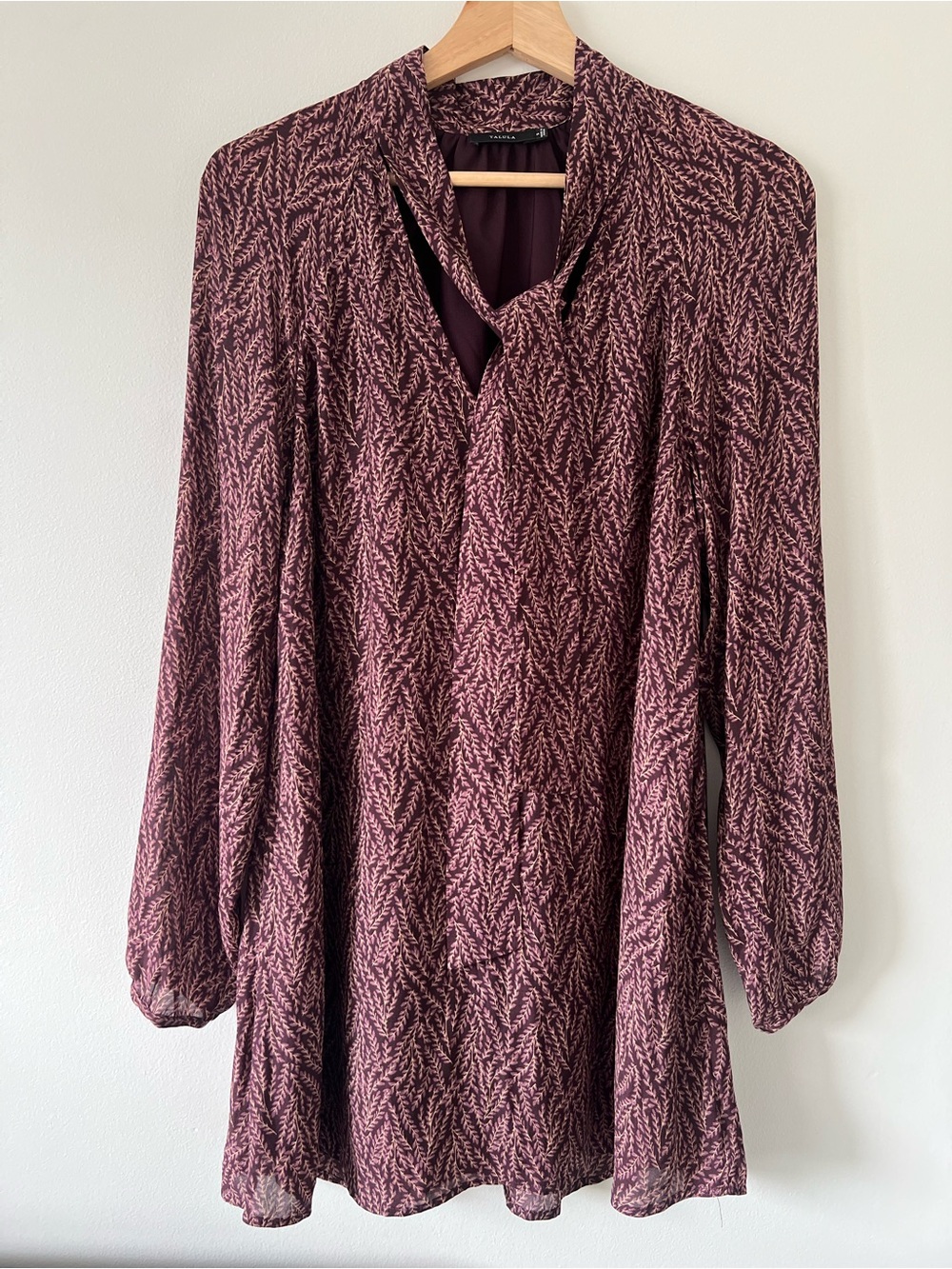 Aritzia Talula Cadogan Mini Dress small